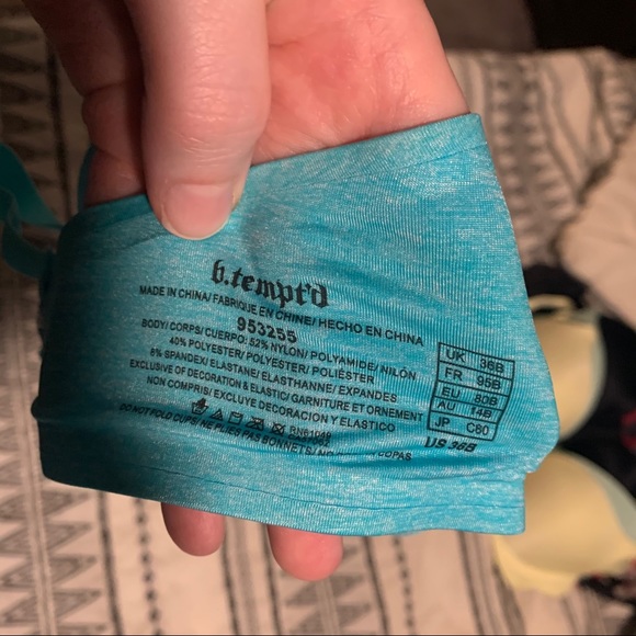 Blue soft 36 B Bra - Picture 3 of 4